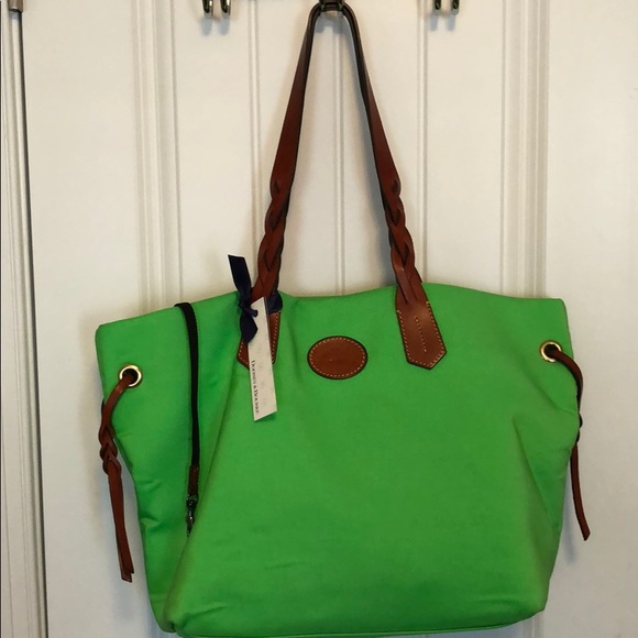 Dooney & Bourke Handbags - Dooney & Bourke Kelly Green Shopper Tote